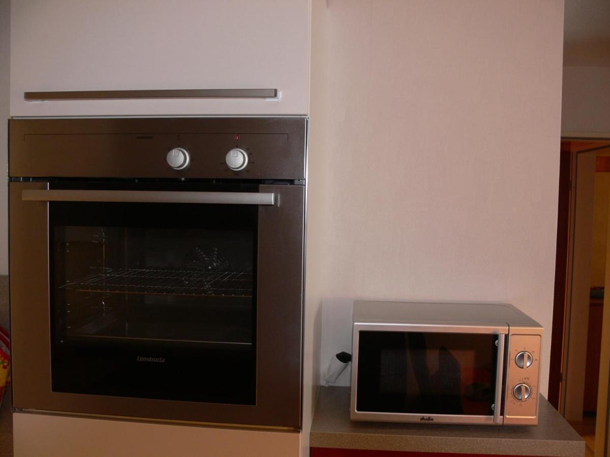 Ferienwohnung Am Goldbach Pool Sauna أوبيرميسلشتاين المظهر الخارجي الصورة